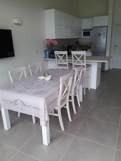 2Br Apartment With Pool Kotor Kültér fotó